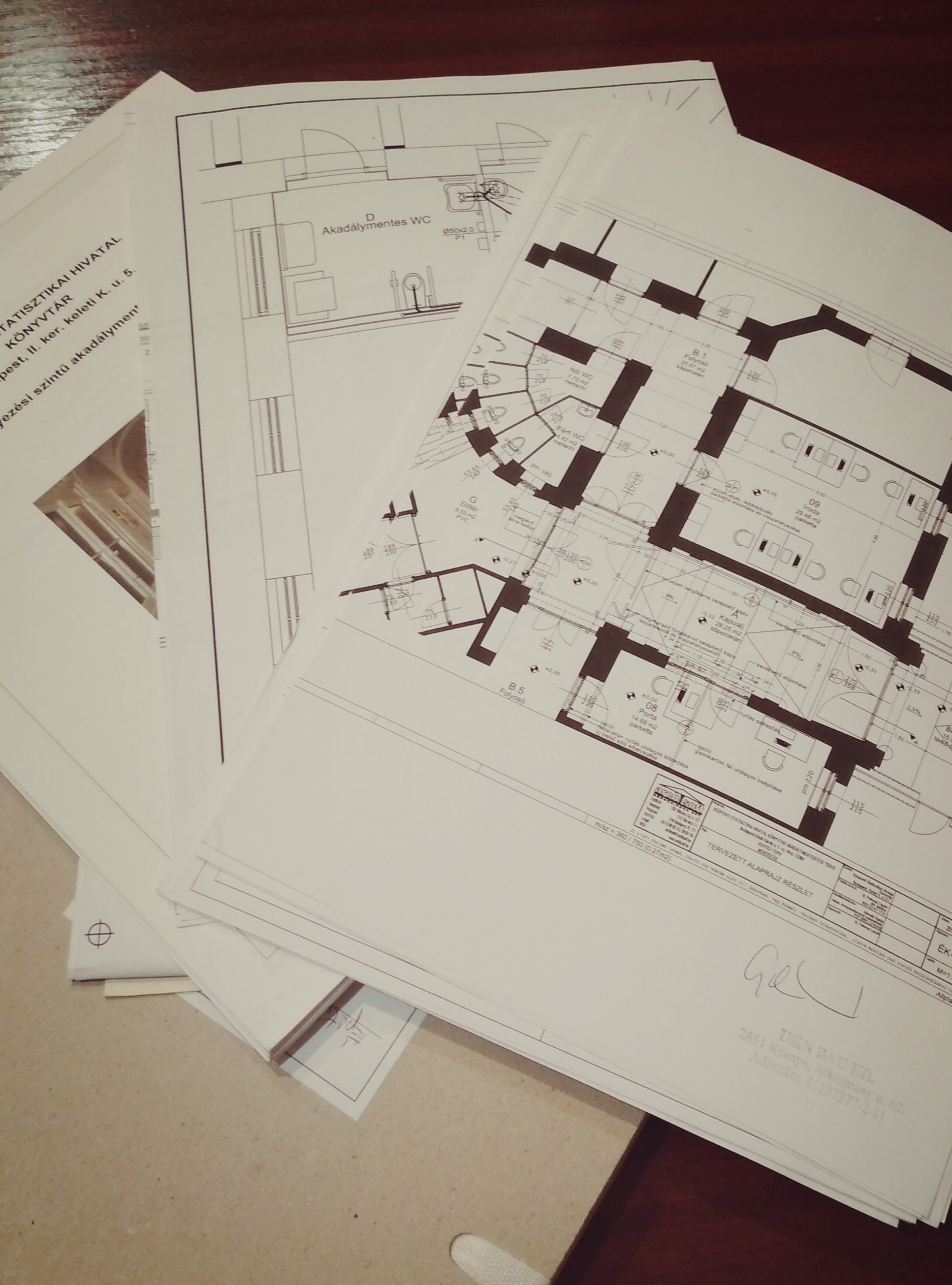 Komplex akadálymentesítés a KSH Könyvtárban, 2010–2011